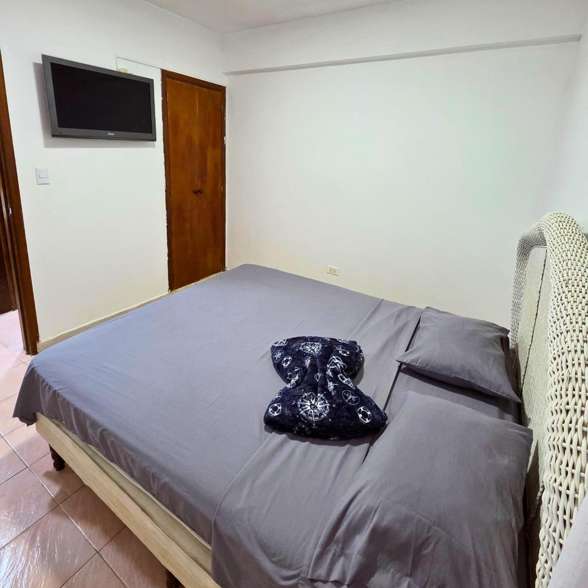 Tucacas, Frente Al Mar, Balcon, Piscina Y Playa Privada 아파트 외부 사진
