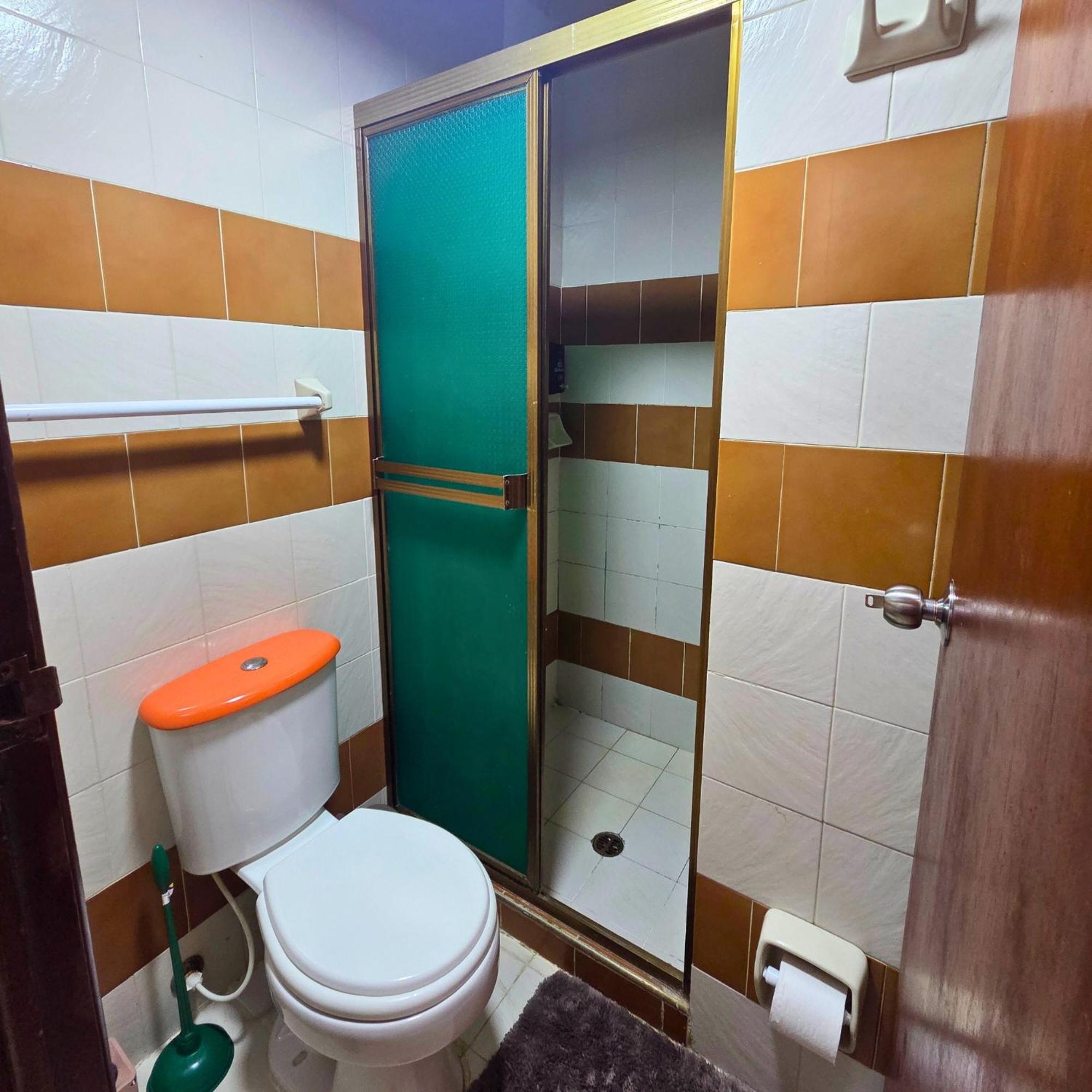 Tucacas, Frente Al Mar, Balcon, Piscina Y Playa Privada 아파트 외부 사진